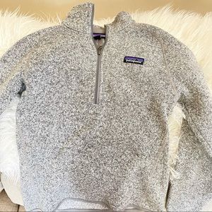 Patagonia sweatshirt, perfect condition.